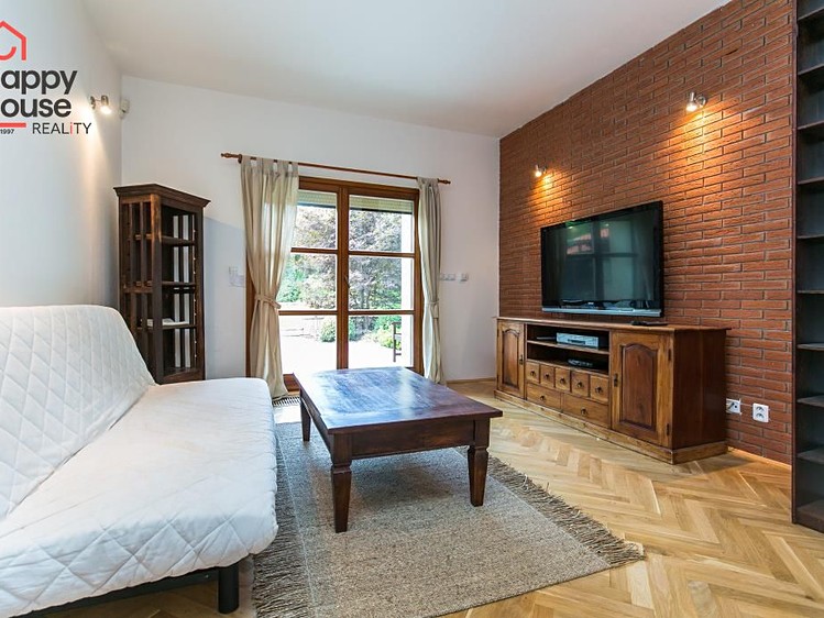 Pronájem  rodinného domu 230 m², pozemek 1 010 m² - foto 6