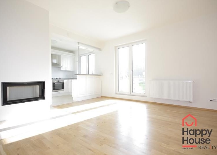 Pronájem  rodinného domu 300 m², pozemek 820 m² - foto 8