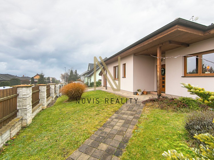 Pronájem rodinného domu 86 m², pozemek 745 m² - foto 6