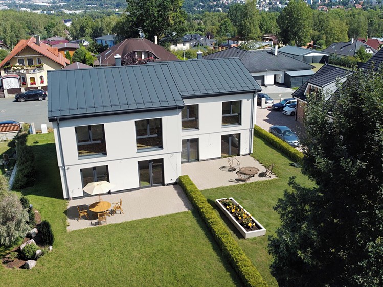 Pronájem rodinného domu 117 m², pozemek 521 m² - foto 1