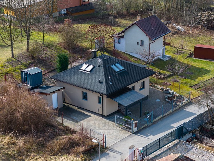 Pronájem rodinného domu 109 m², pozemek 359 m² - foto 3