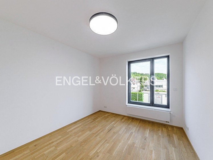 Pronájem  rodinného domu 226 m², pozemek 302 m² - foto 6