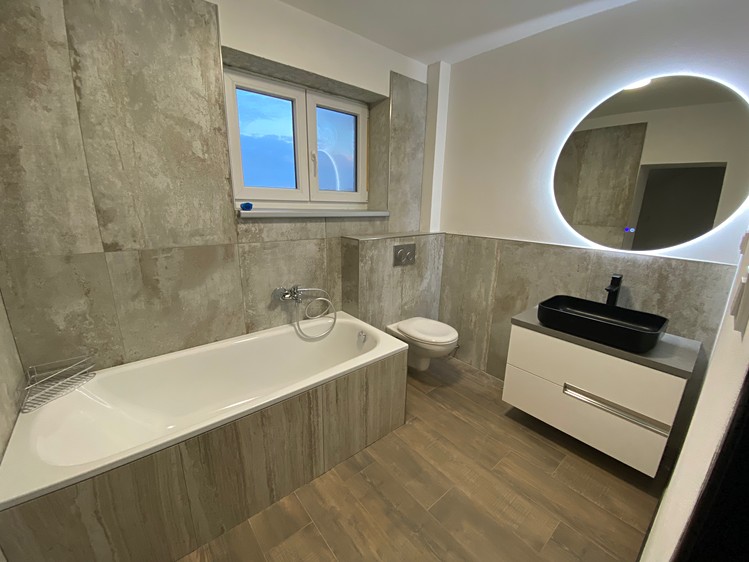 Pronájem rodinného domu 175 m², pozemek 677 m² - foto 8