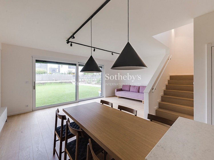 Pronájem rodinného domu 156 m², pozemek 315 m² - foto 4
