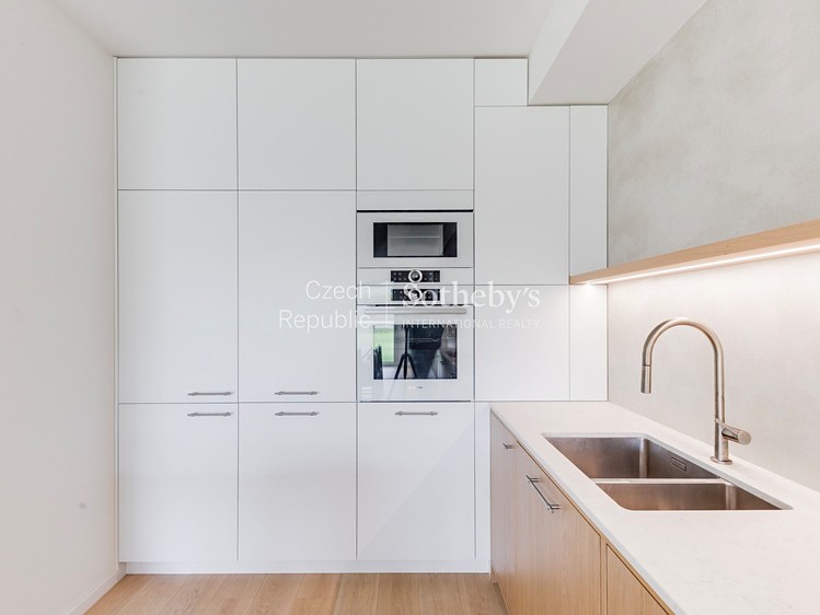 Pronájem rodinného domu 156 m², pozemek 315 m² - foto 7
