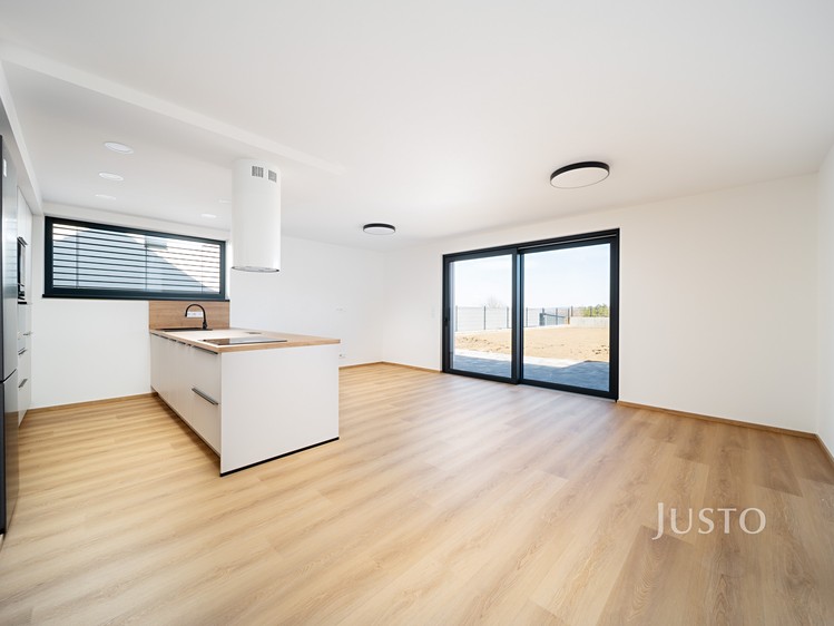 Pronájem rodinného domu 121 m², pozemek 480 m² - foto 4
