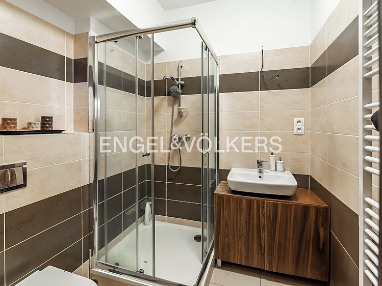 Pronájem  rodinného domu 119 m², pozemek 185 m² - foto 8