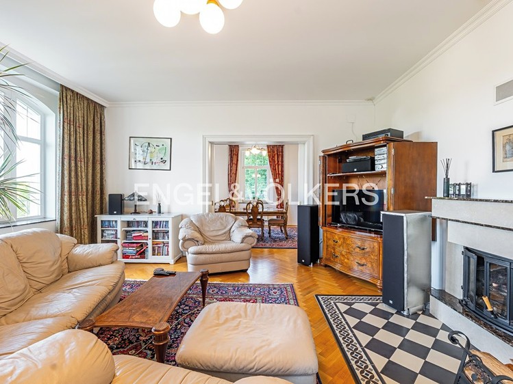 Pronájem vily 313 m², pozemek 1 555 m² - foto 6