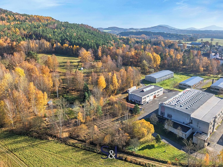 Prodej komerčního pozemku 2 146 m² - foto 2
