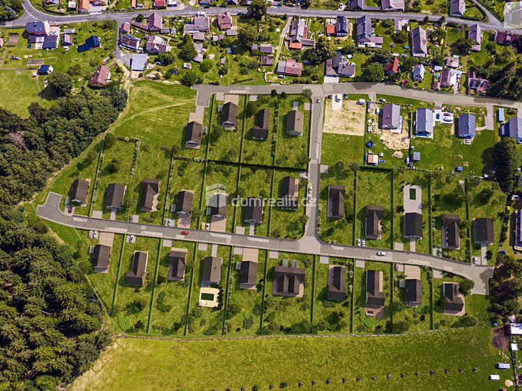 Prodej stavebního pozemku 1 120 m² - foto 4