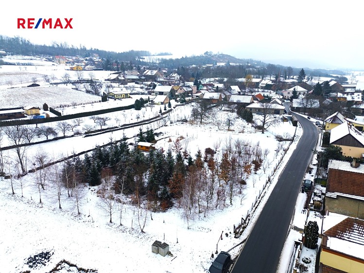 Prodej stavebního pozemku 3 955 m² - foto 5
