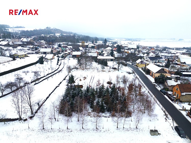 Prodej stavebního pozemku 3 955 m² - foto 6