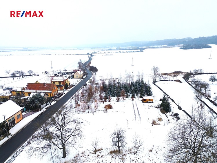 Prodej stavebního pozemku 3 955 m² - foto 8