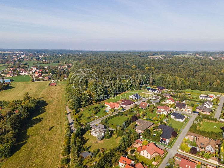 Prodej stavebního pozemku 4 297 m² - foto 1