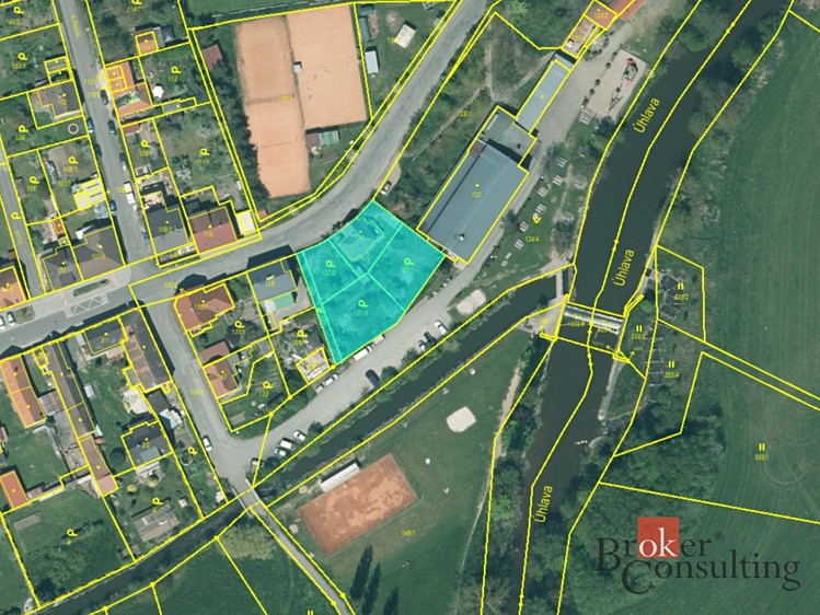 Prodej stavebního pozemku 1 182 m² - foto 1