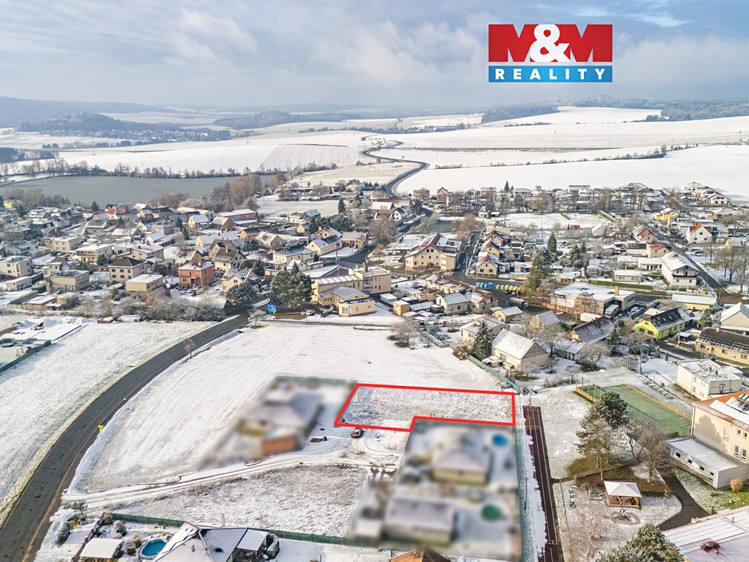 Prodej stavebního pozemku 1 080 m² - foto 1