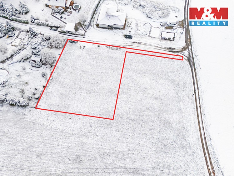 Prodej stavebního pozemku 1 692 m² - foto 3