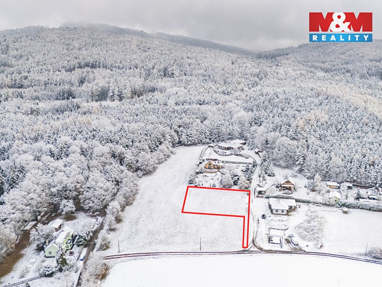 Prodej stavebního pozemku 1 692 m² - foto 6