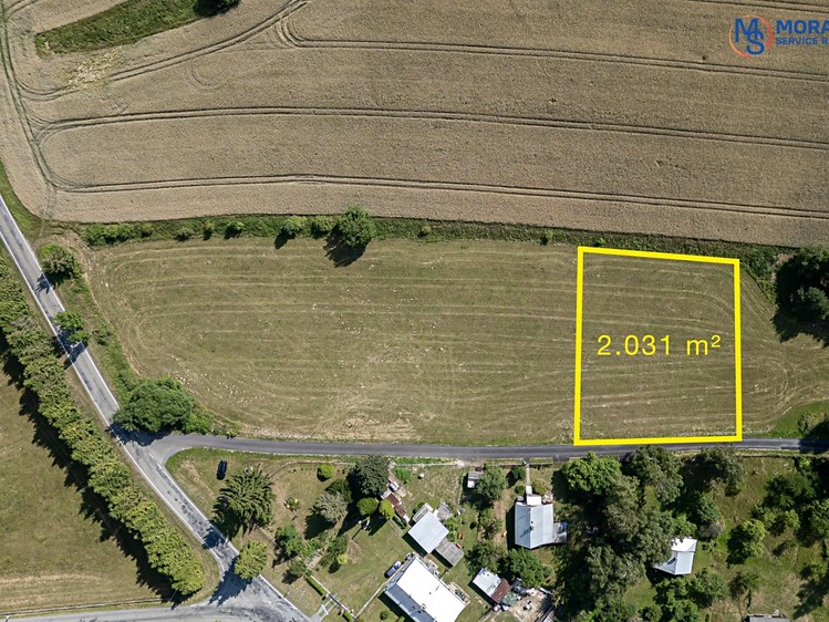 Prodej stavebního pozemku 2 032 m² - foto 6