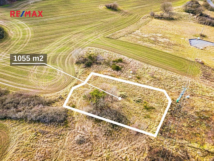 Prodej stavebního pozemku 1 055 m² - foto 2
