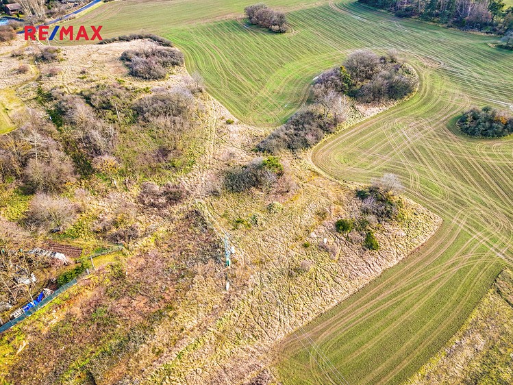 Prodej stavebního pozemku 1 055 m² - foto 3