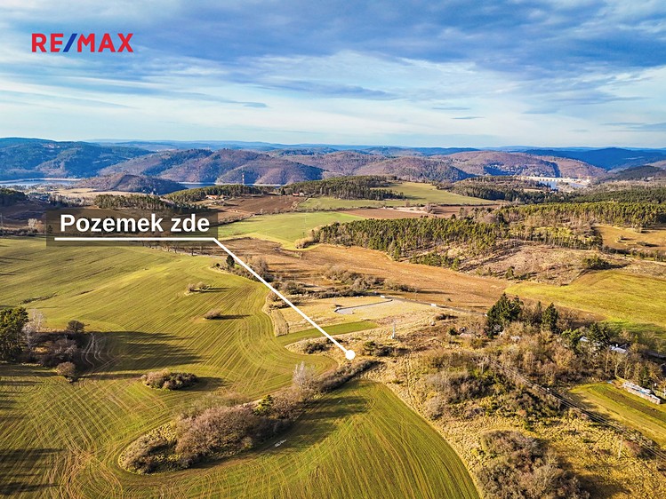 Prodej stavebního pozemku 1 055 m² - foto 4