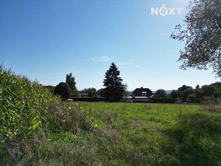Prodej stavebního pozemku 1 390 m² - foto 1