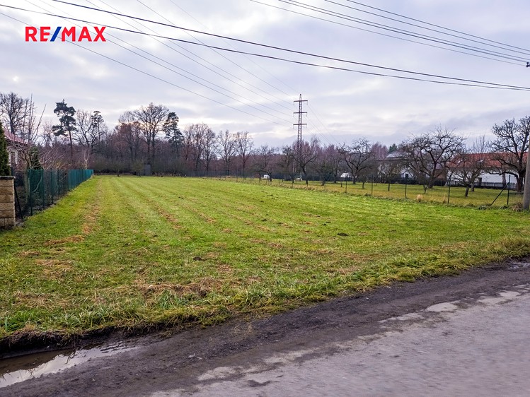 Prodej stavebního pozemku 2 608 m² - foto 4