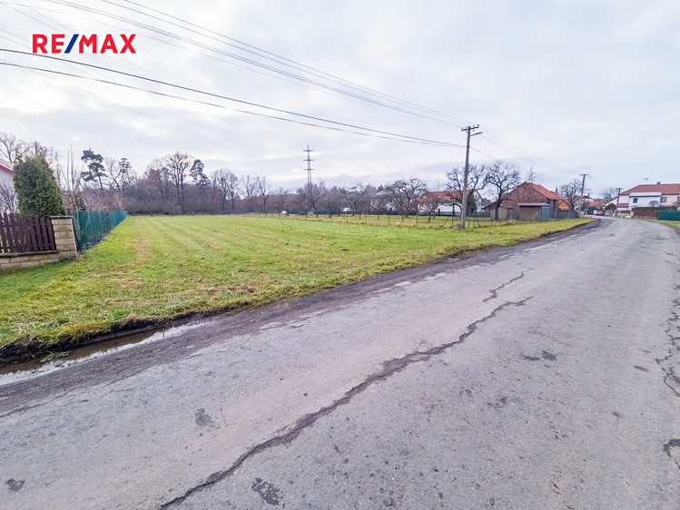 Prodej stavebního pozemku 2 608 m² - foto 5