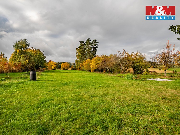 Prodej stavebního pozemku 4 705 m² - foto 8