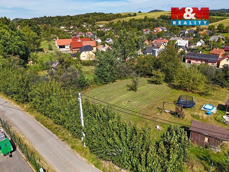 Prodej  stavebního pozemku 1 000 m² - foto 3
