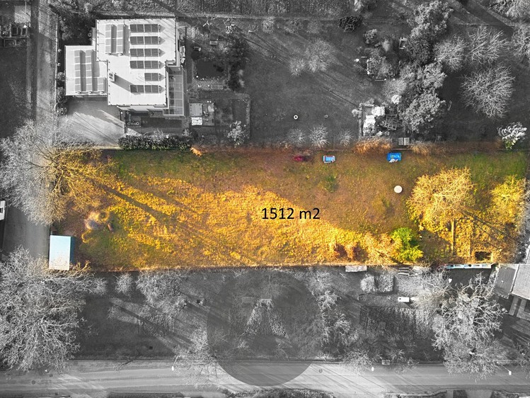 Prodej stavebního pozemku 1 512 m² - foto 1