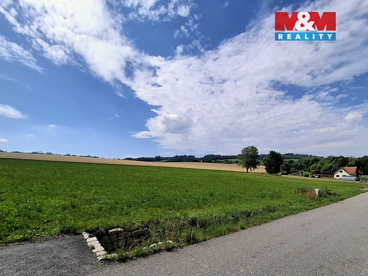 Prodej stavebního pozemku 2 430 m² - foto 4