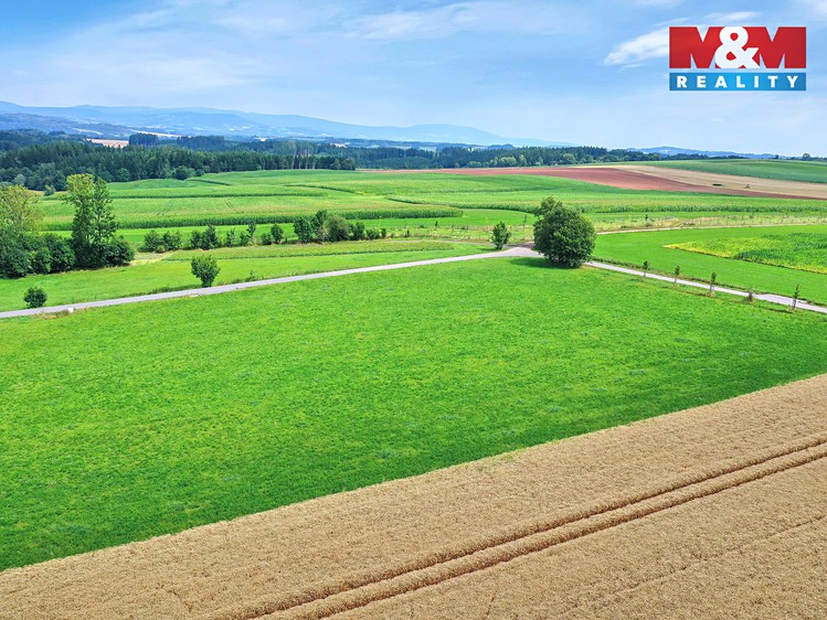 Prodej stavebního pozemku 2 430 m² - foto 8