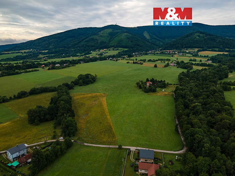 Prodej pole 17 813 m² - foto 1