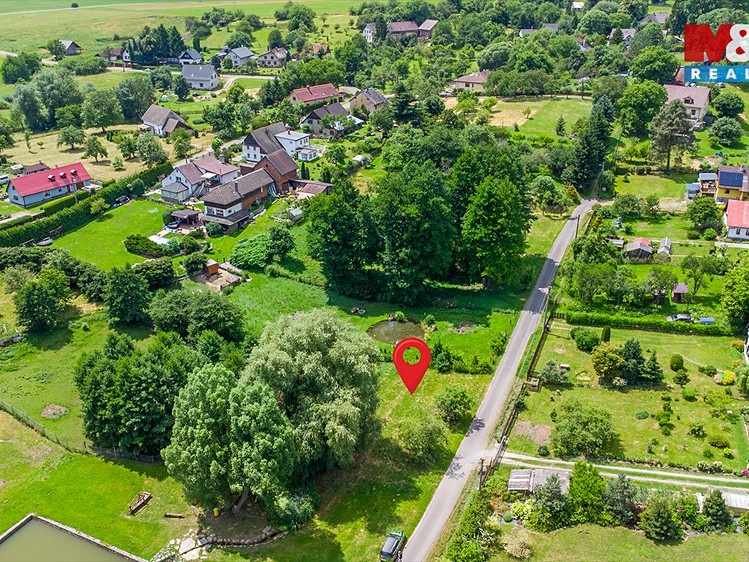 Prodej  stavebního pozemku 977 m² - foto 5