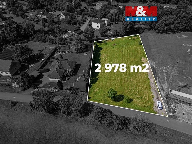 Prodej stavebního pozemku 2 978 m² - foto 1