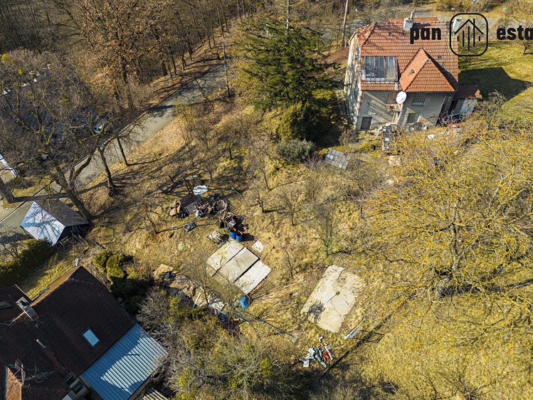 Prodej  stavebního pozemku 585 m² - foto 8