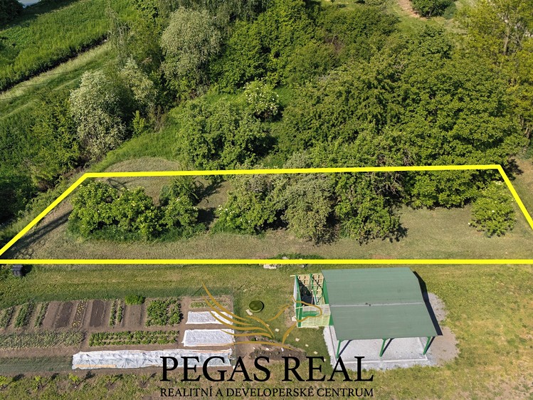Prodej zahrady 462 m² - foto 1