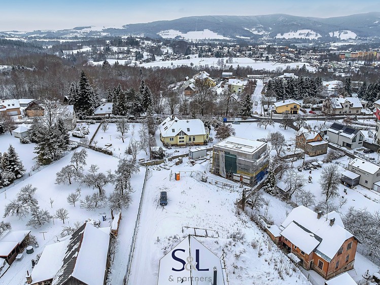 Prodej stavebního pozemku 769 m² - foto 4