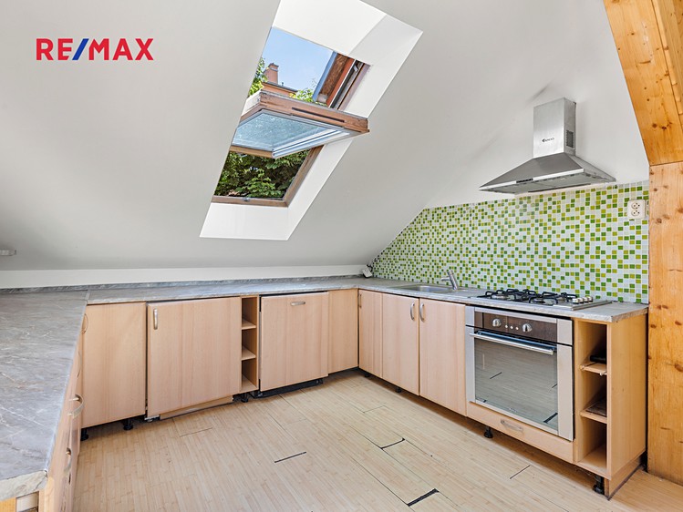 Prodej kanceláře 198 m² - foto 4
