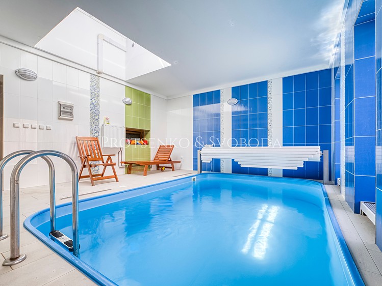 Prodej činžovního domu 490 m² - foto 3