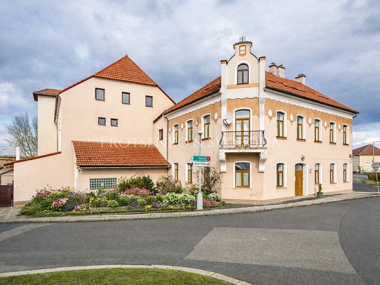 Prodej ubytovacího zařízení 418 m² - foto 1