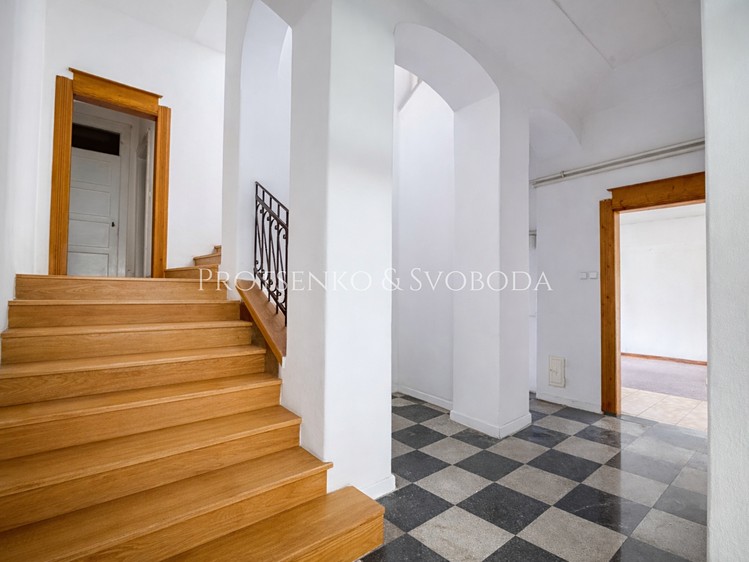 Prodej kanceláře 418 m² - foto 8