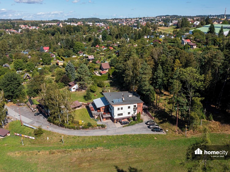 Prodej ubytovacího zařízení 670 m² - foto 1