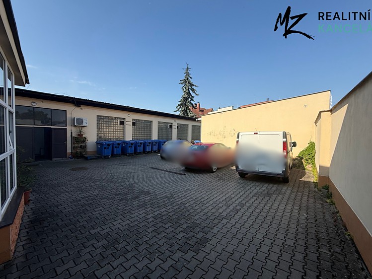 Prodej komerční nemovitosti 608 m² - foto 7