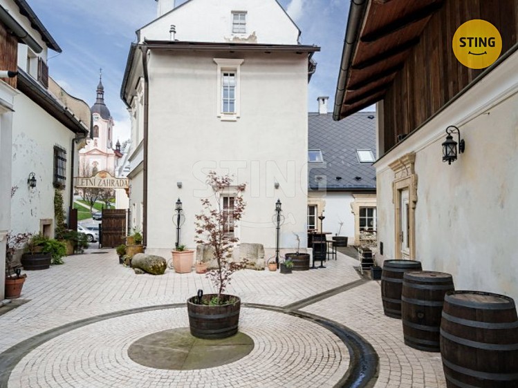 Prodej ubytovacího zařízení 2 230 m² - foto 2