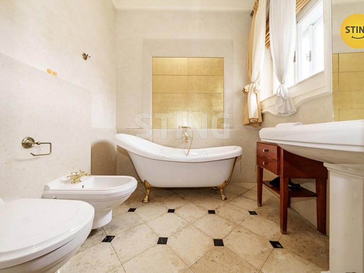 Prodej ubytovacího zařízení 2 230 m² - foto 7
