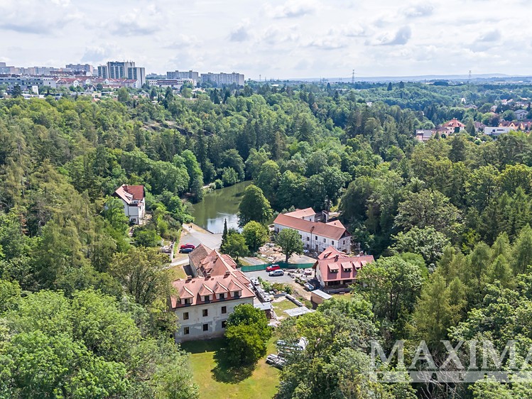 Prodej činžovního domu 1 009 m² - foto 5