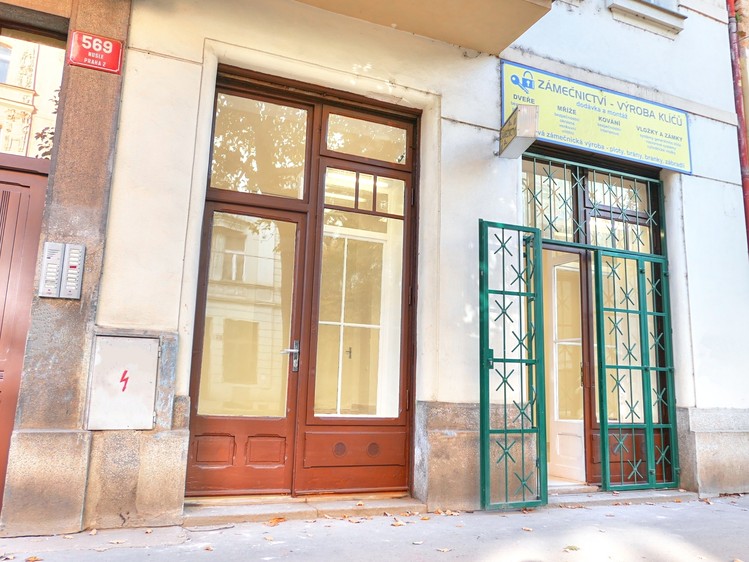 Prodej obchodního prostoru 34 m² - foto 2